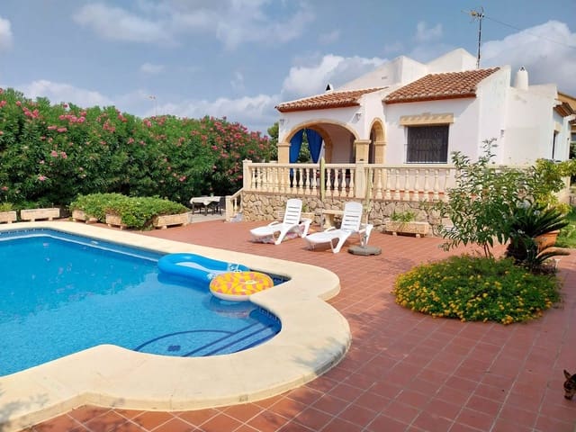 3 bedroom Villa for rent in Cap Martí - El Tossalet - Pinomar, Javea / Xàbia with pool garage - € 1,750 (Ref: 9188120)