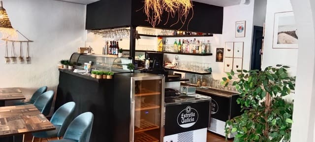 Kaupallinen vuokrattavana paikassa Arenal, Javea / Xàbia - 29 900 € (Ref: 9239666)