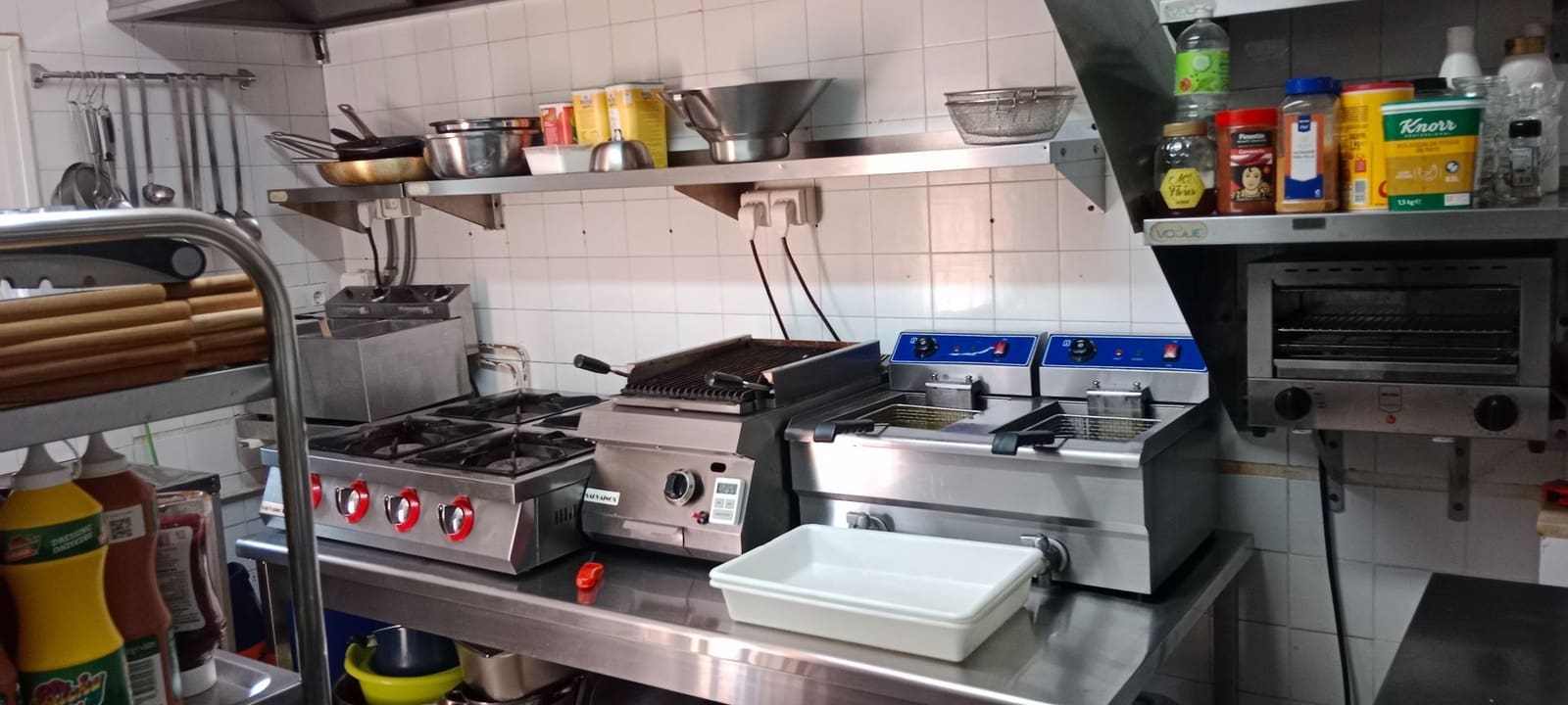 Erhverv til leje i Arenal - € 29.900 (Ref: 9239666)