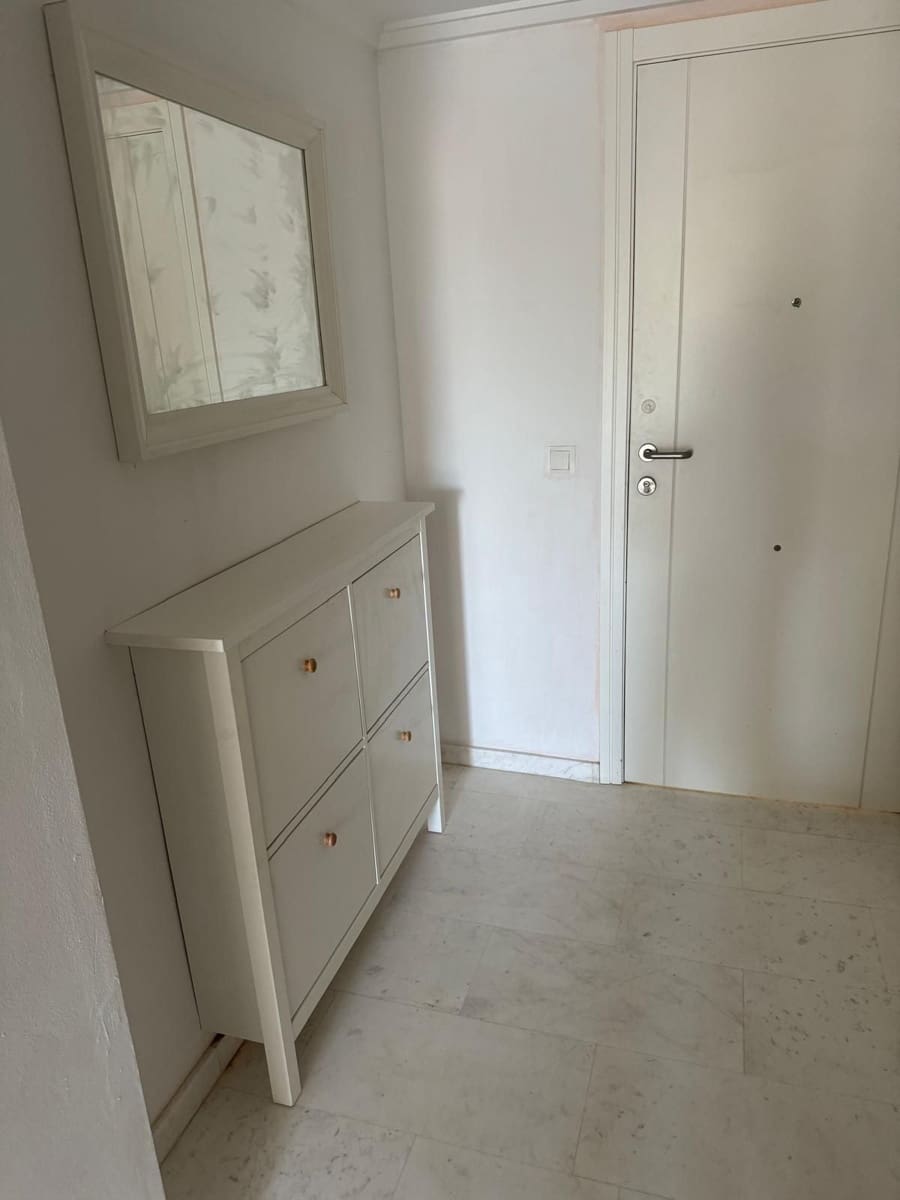 2 soveværelse Lejlighed til salg i Arenal med swimmingpool garage - € 379.000 (Ref: 9303169)