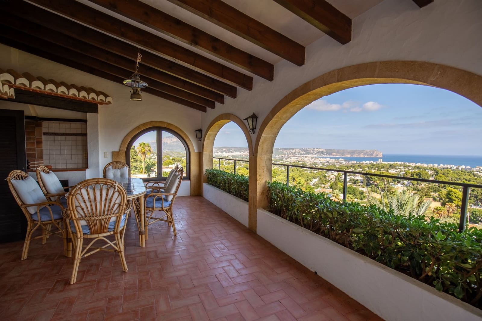 Chalet de 4 habitaciones en Javea / Xàbia en venta con piscina garaje - 1.550.000 € (Ref: 9321579)