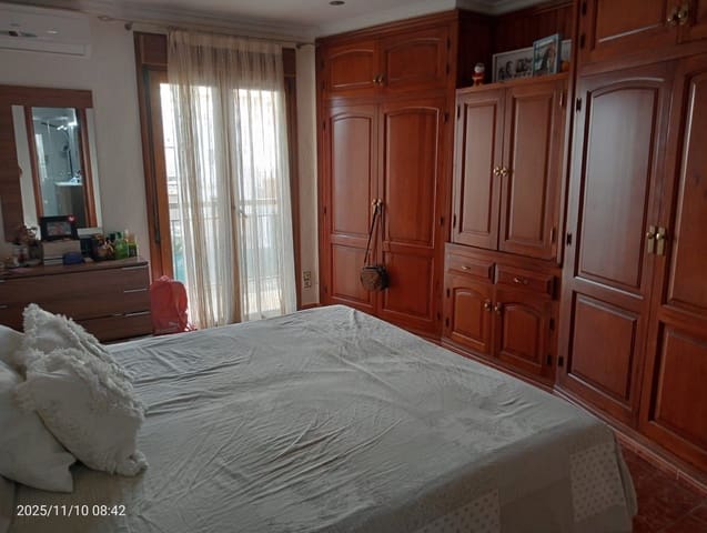 Apartamento de 3 habitaciones en Javea / Xàbia en venta - 300.000 € (Ref: 9410672)