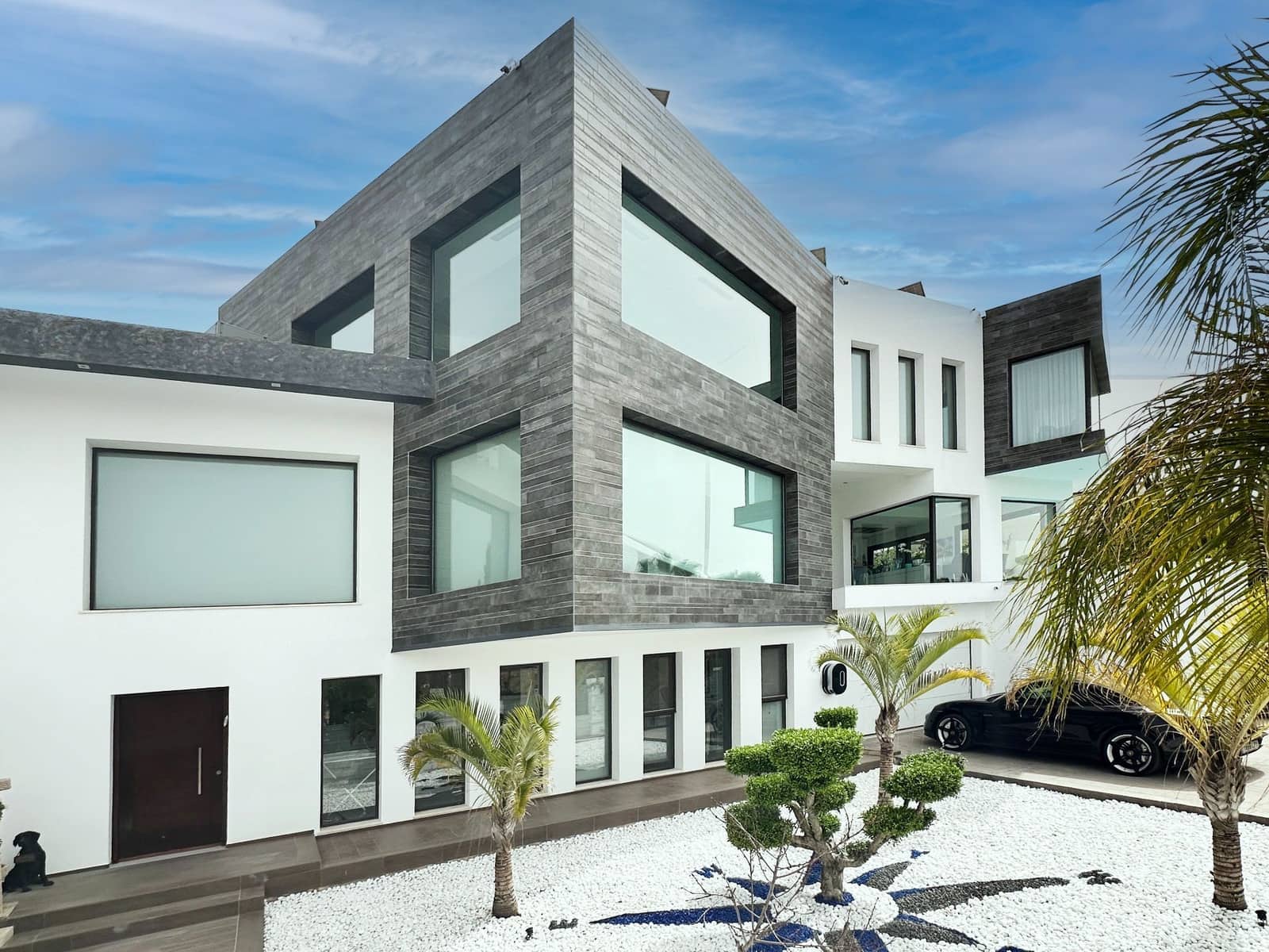 5 soveværelse Villa til salg i Adsubia med swimmingpool - € 2.350.000 (Ref: 9448985)