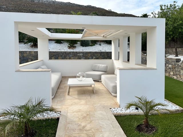 5 soveværelse Villa til salg i Adsubia, Javea / Xàbia med swimmingpool - € 2.350.000 (Ref: 9448985)