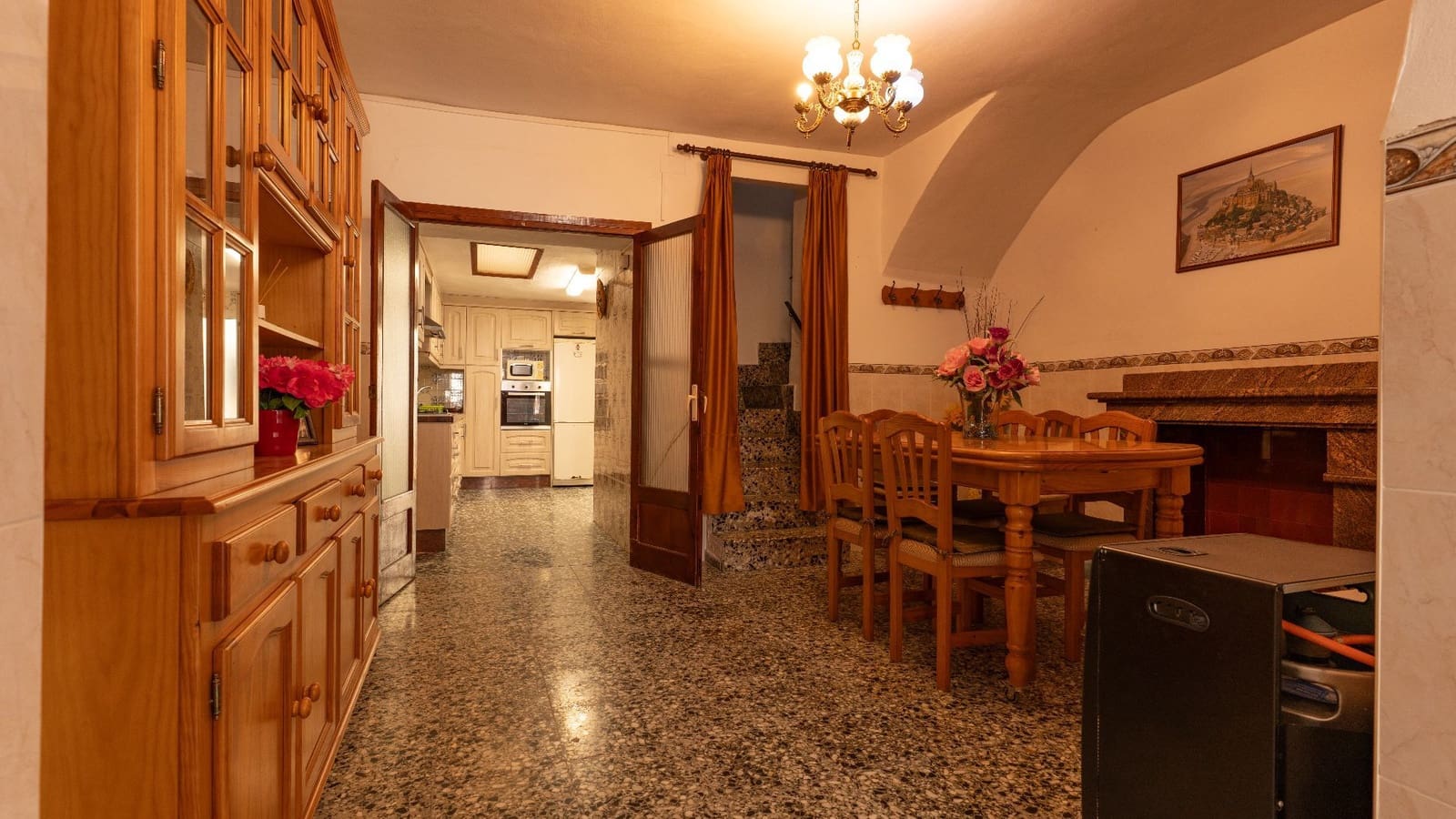 4 makuuhuone Omakotitalo myytävänä paikassa Javea / Xabia - 380 000 € (Ref: 9673912)