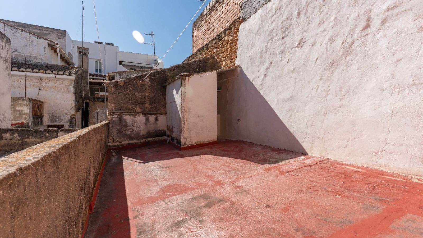 4 makuuhuone Omakotitalo myytävänä paikassa Javea / Xabia - 380 000 € (Ref: 9673912)