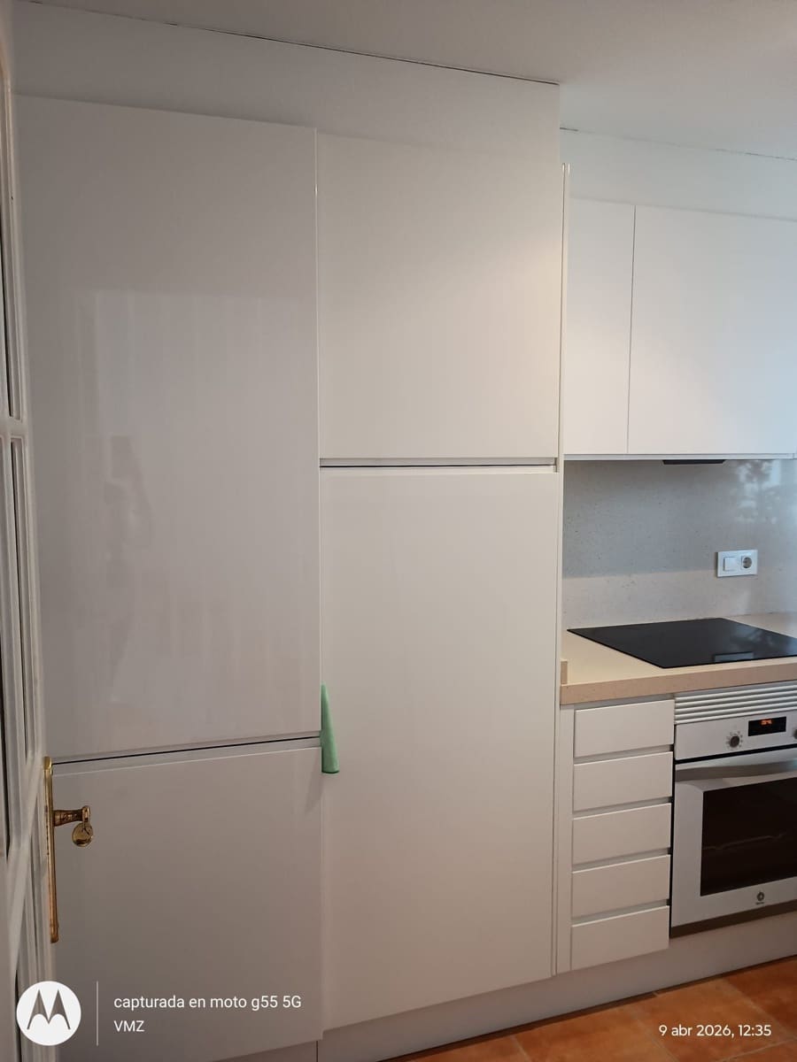 Penthouse de 2 chambres à louer à Javea / Xabia avec piscine garage - 2 000 € (Ref: 9758585)