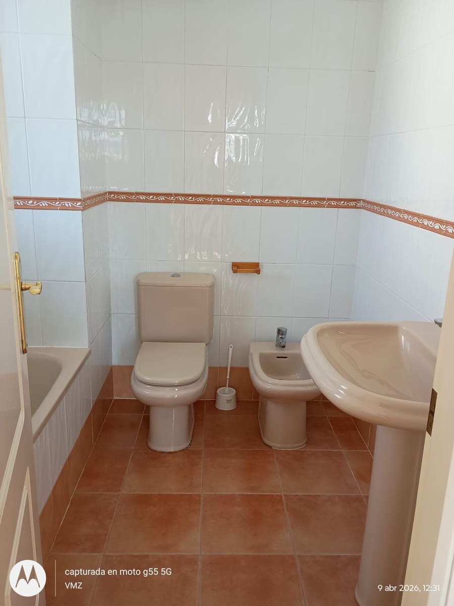 Penthouse de 2 chambres à louer à Javea / Xabia avec piscine garage - 2 000 € (Ref: 9758585)