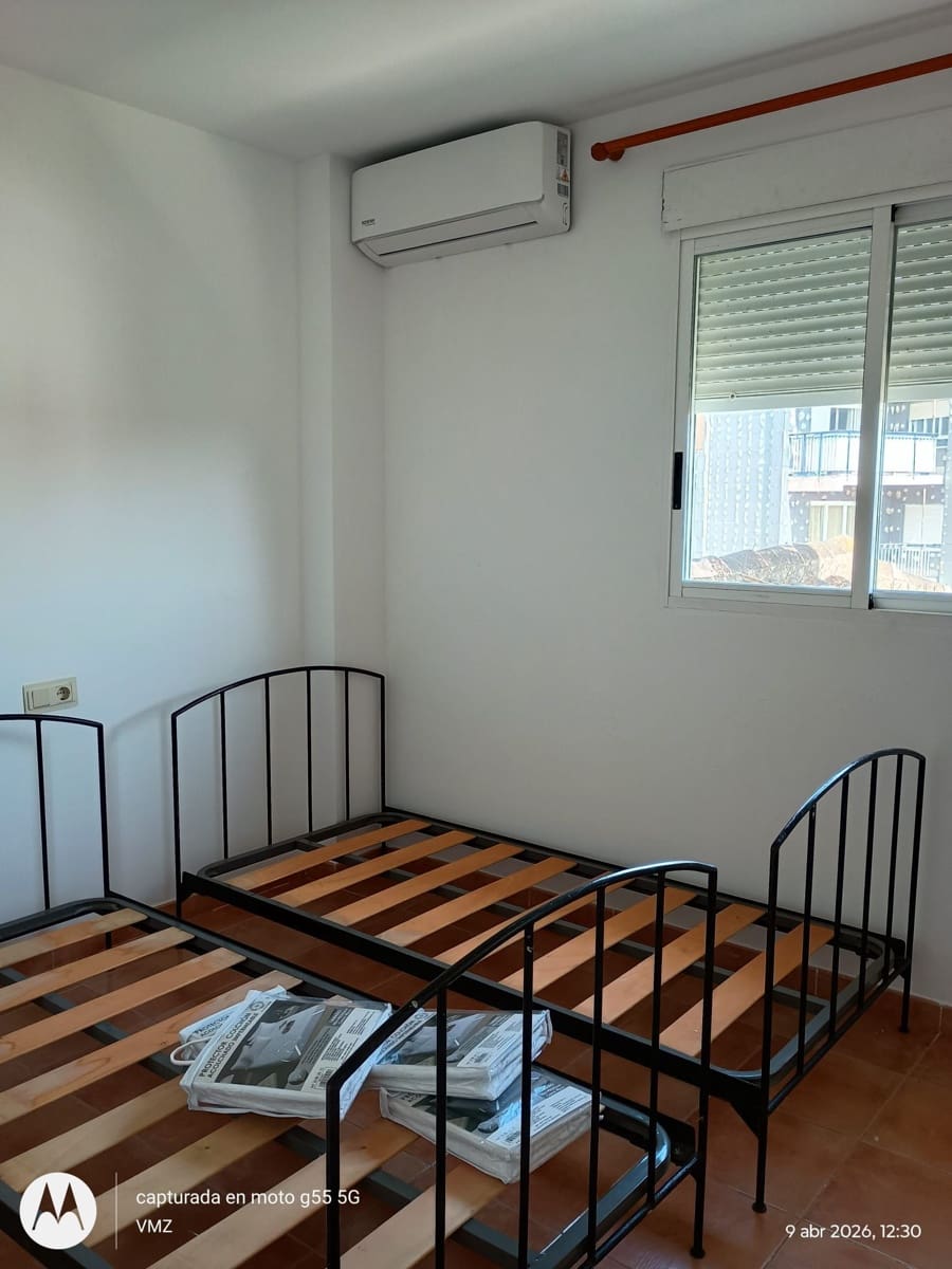 Penthouse de 2 chambres à louer à Javea / Xabia avec piscine garage - 2 000 € (Ref: 9758585)