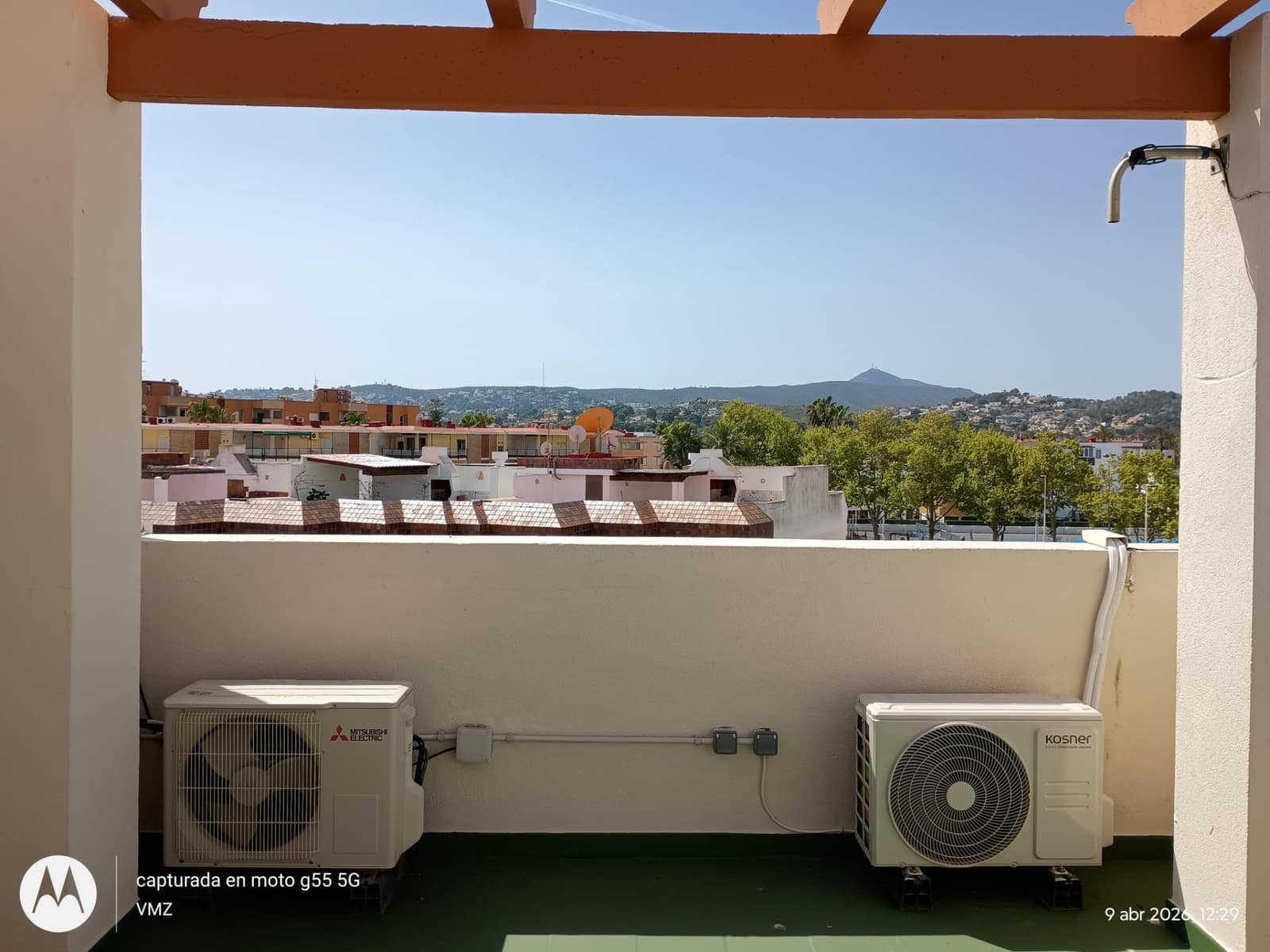 Penthouse de 2 chambres à louer à Javea / Xabia avec piscine garage - 2 000 € (Ref: 9758585)