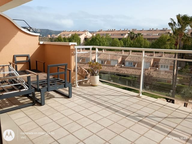 3 quarto Penthouse para arrendar em Javea / Xàbia com piscina garagem - 1 800 € (Ref: 9758587)