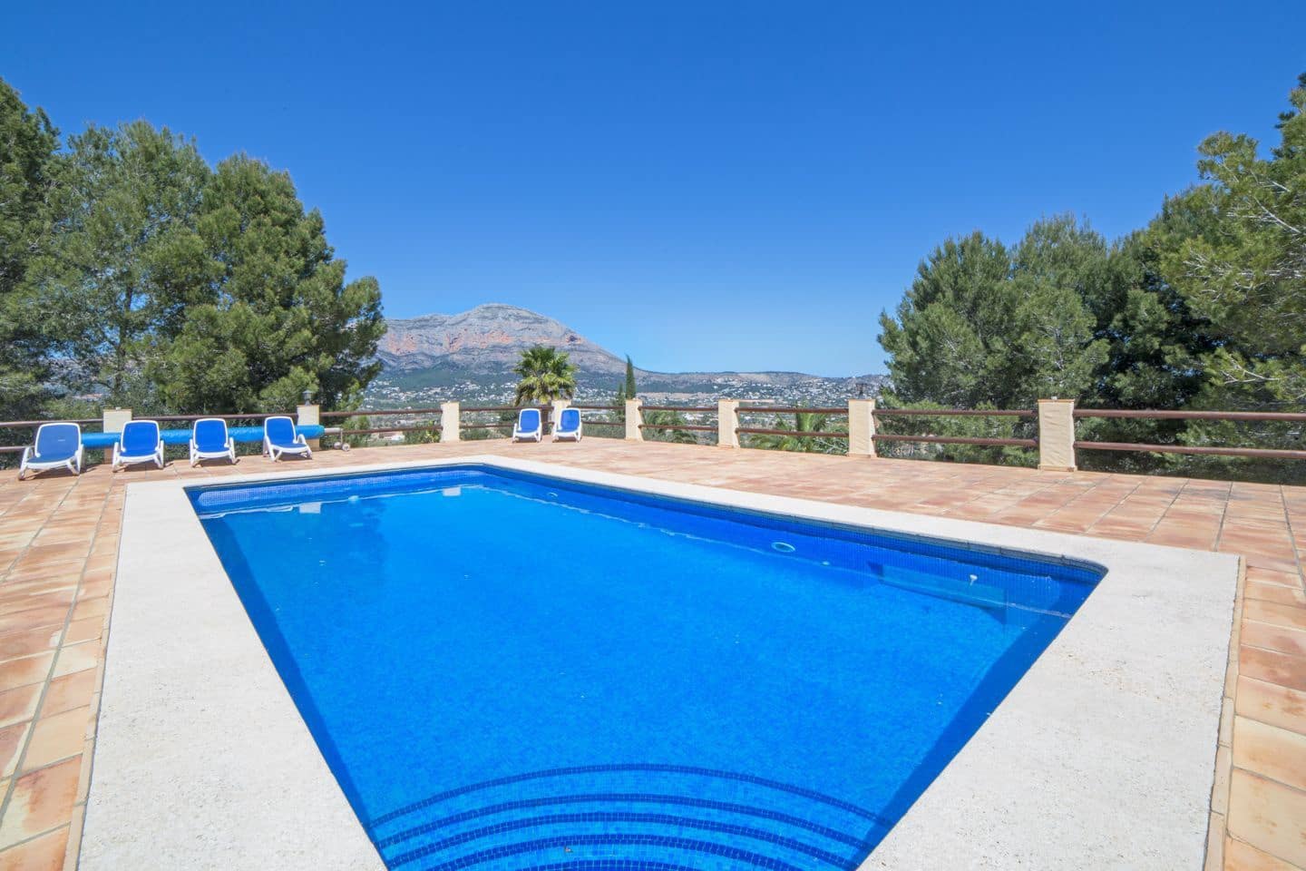 Chalet de 8 habitaciones en Javea / Xàbia en venta con piscina garaje - 2.600.000 € (Ref: 9780216)