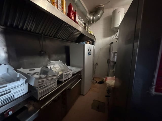 Kommersiell til leie i Javea / Xàbia - € 2 300 (Ref: 9790737)