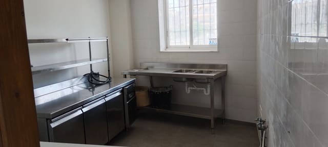 Gewerbe zu vermieten in Javea / Xàbia - 950 € (Ref: 9811309)