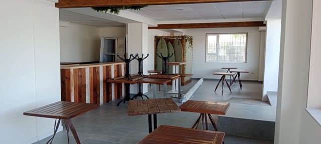 Gewerbe zu vermieten in Javea / Xàbia - 950 € (Ref: 9811309)