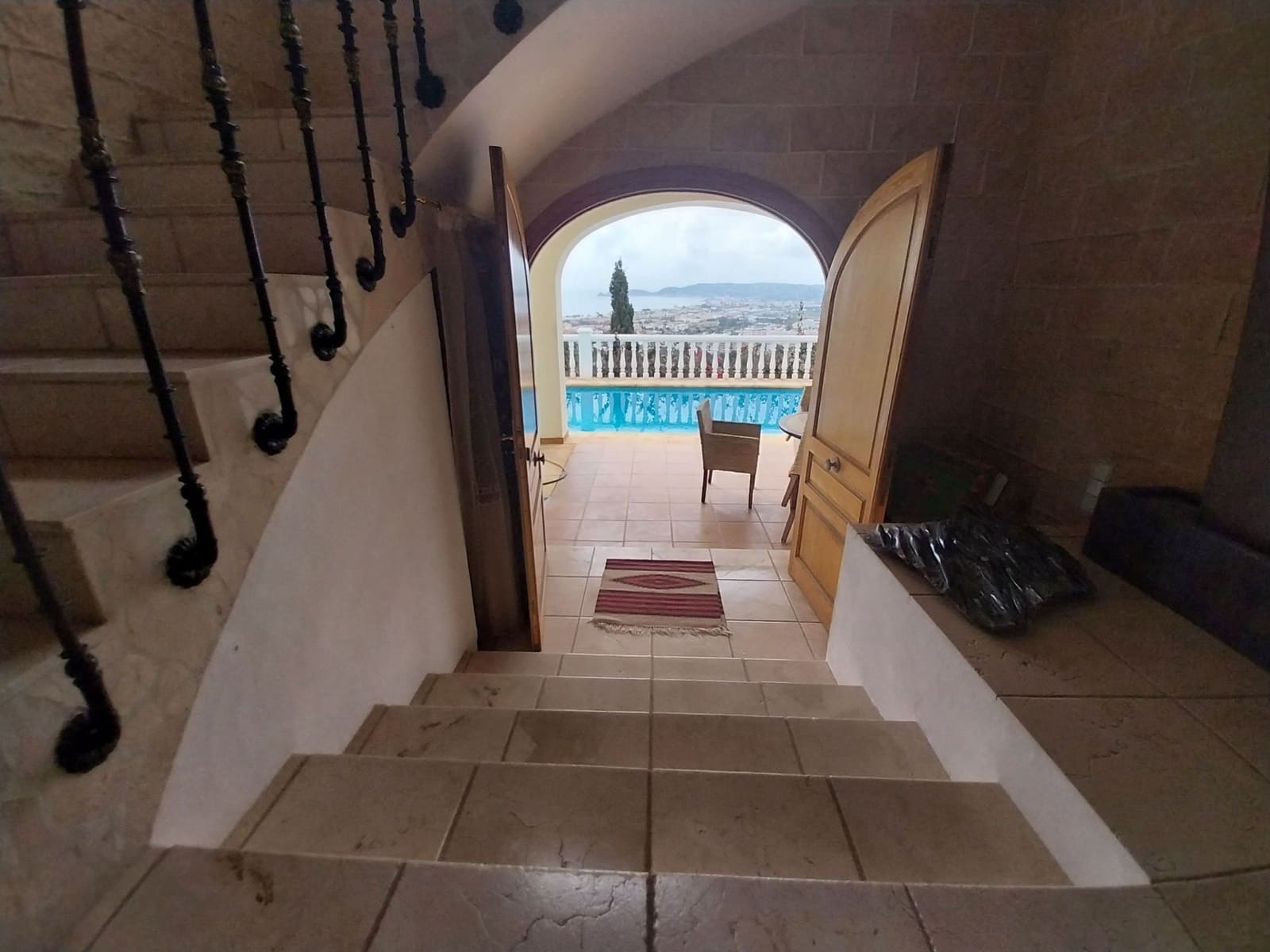 4 bedroom Villa for rent in Javea / Xabia with pool garage - € 3,200 (Ref: 9821853)