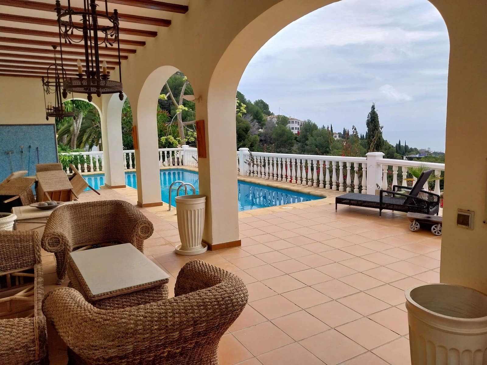 4 bedroom Villa for rent in Javea / Xabia with pool garage - € 3,200 (Ref: 9821853)