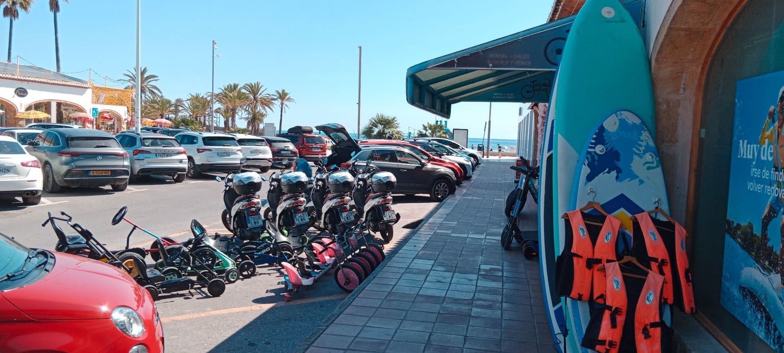 Commercial for rent in Javea / Xabia with garage - € 920 (Ref: 9868286)