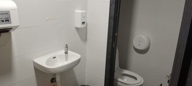 Commercial for rent in Javea / Xàbia - € 2,300 (Ref: 9947345)