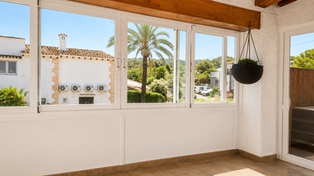 Bungalow de 3 habitaciones en Javea / Xàbia en venta con piscina garaje - 475.000 € (Ref: 9949285)