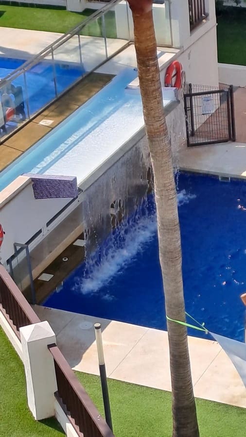 3 slaapkamer Penthouse te koop in Salobrena met zwembad garage - € 379.000 (Ref: 10033048)