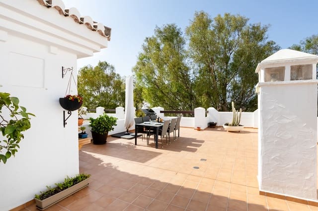 3 slaapkamer Penthouse te koop in Salobreña met zwembad garage - € 379.000 (Ref: 10033048)
