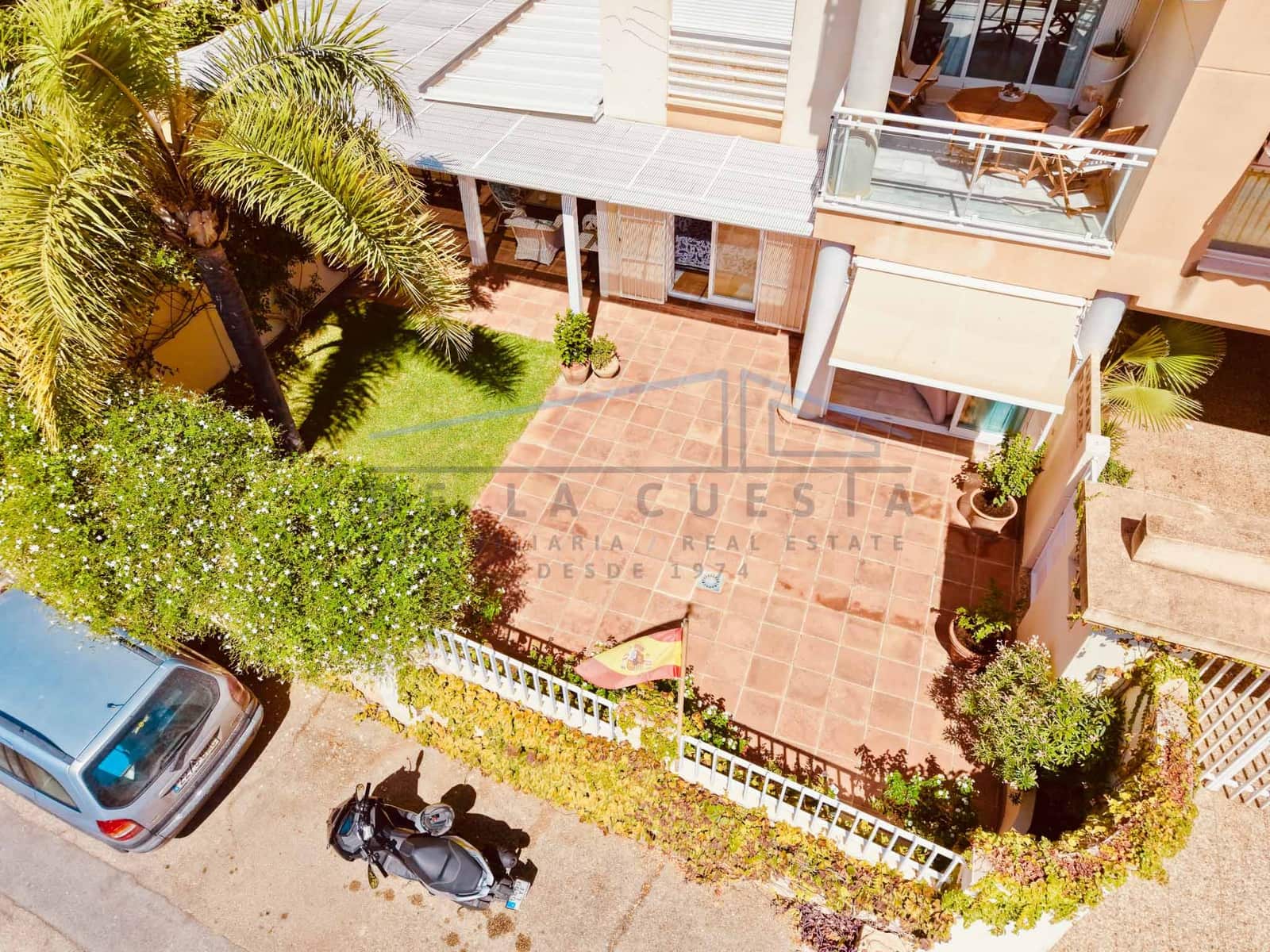 2 quarto Apartamento para venda em La Herradura com piscina garagem - 420 000 € (Ref: 10036203)