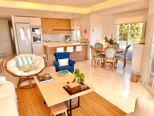 3 quarto Apartamento para venda em La Herradura, Almuñécar com piscina garagem - 380 000 € (Ref: 10045681)