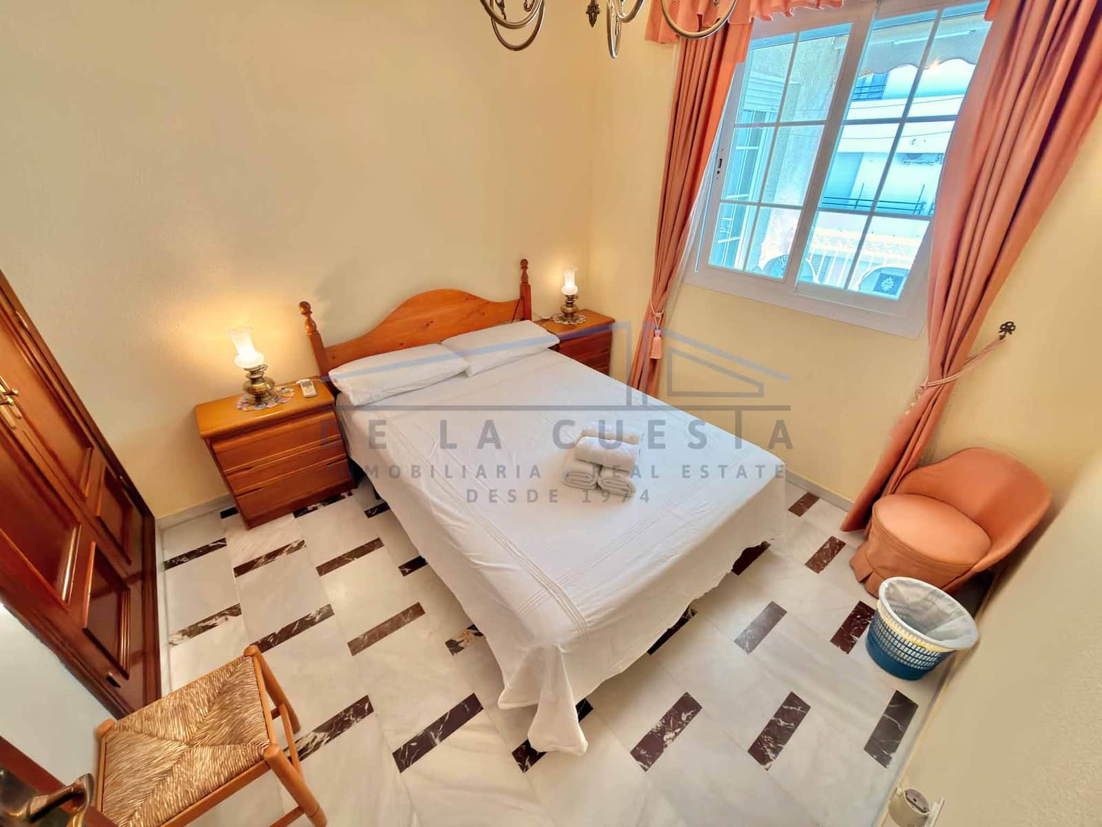 Apartament na sprzedaż w La Herradura z garażem - 450 000 € (Ref: 10045840)