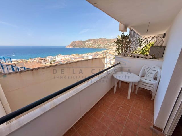 2 slaapkamer Rijtjeshuis te koop in La Herradura, Almuñécar met garage - € 330.000 (Ref: 10070124)