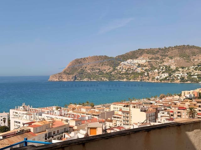 2 slaapkamer Rijtjeshuis te koop in La Herradura, Almuñécar met garage - € 330.000 (Ref: 10070124)