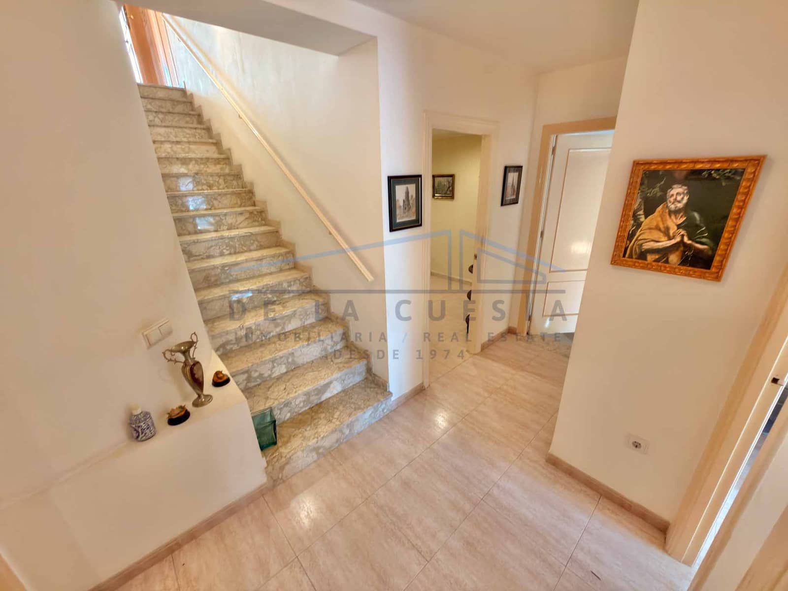 3 slaapkamer Rijtjeshuis te koop in La Herradura met garage - € 330.000 (Ref: 10070127)