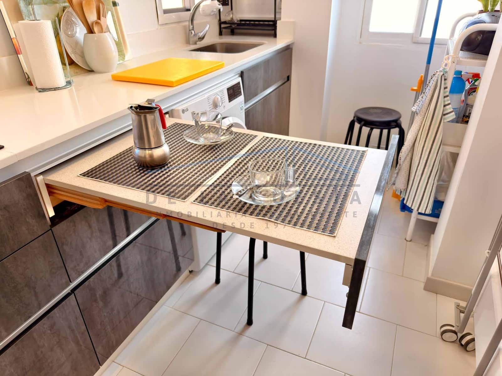 1 sovrum Lägenhet till salu i La Herradura med pool - 330 000 € (Ref: 10110219)
