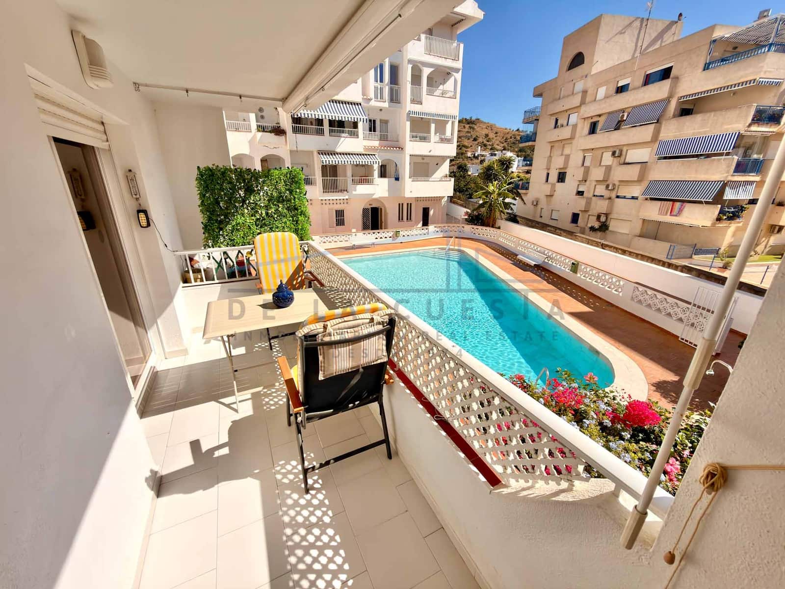 1 sovrum Lägenhet till salu i La Herradura med pool - 330 000 € (Ref: 10110219)