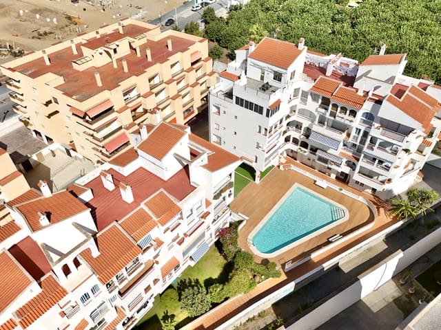 1 sovrum Lägenhet till salu i La Herradura, Almuñécar med pool - 330 000 € (Ref: 10110219)