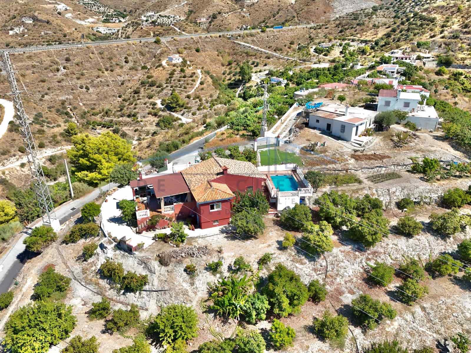 2 bedroom Finca/Country House for sale in La Herradura with pool garage - € 560,000 (Ref: 10125107)