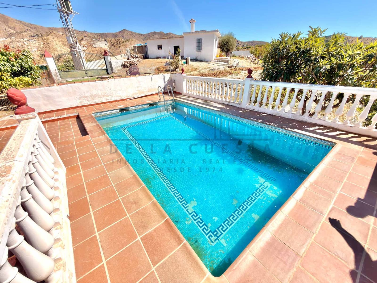 2 bedroom Finca/Country House for sale in La Herradura with pool garage - € 560,000 (Ref: 10125107)