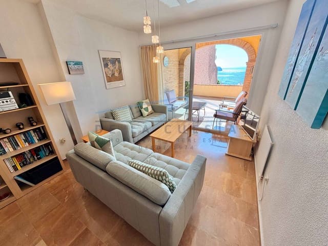 Apartamento de 2 habitaciones en La Herradura, Almuñécar en venta - 345.000 € (Ref: 10136401)