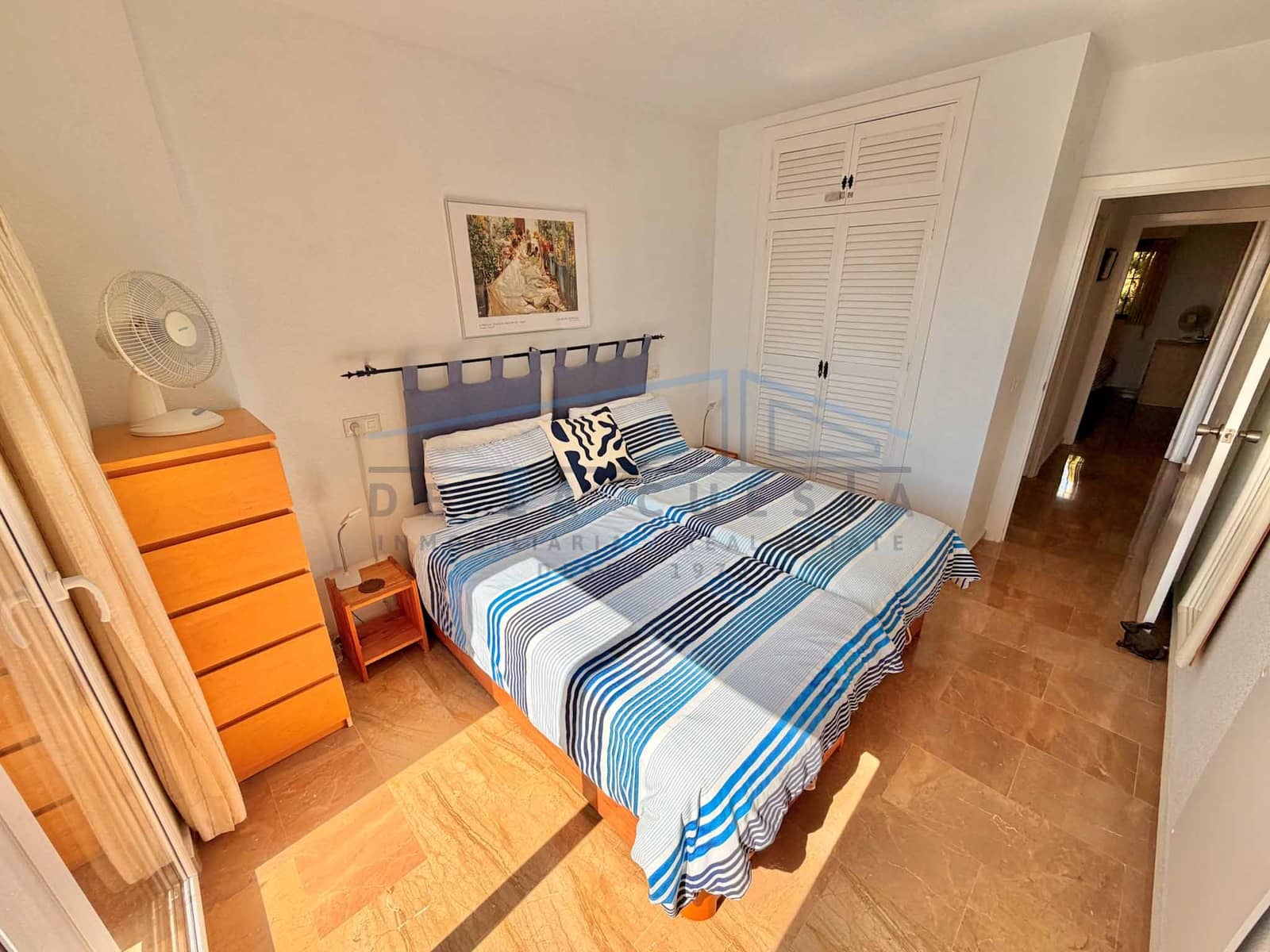 Apartamento de 2 habitaciones en La Herradura en venta - 345.000 € (Ref: 10136401)