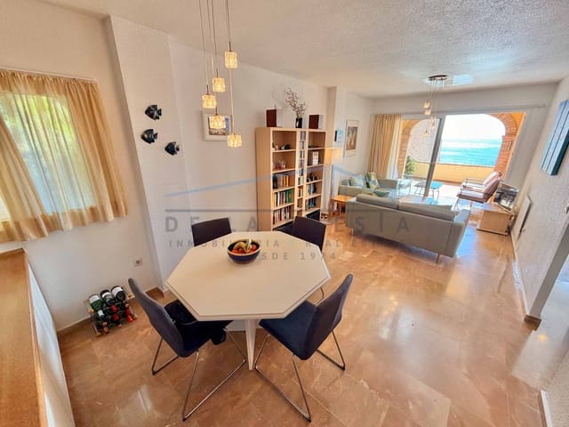 Apartamento de 2 habitaciones en La Herradura, Almuñécar en venta - 345.000 € (Ref: 10136401)