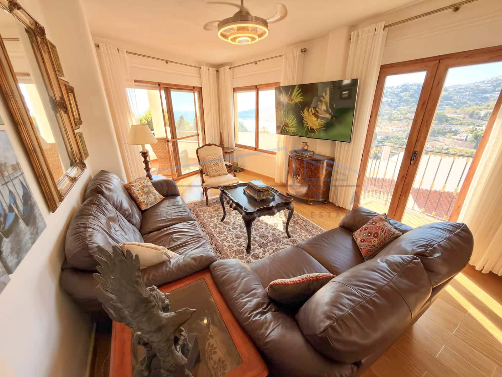 Casa de 3 habitaciones en Almuñécar en venta con piscina garaje - 749.000 € (Ref: 10156819)