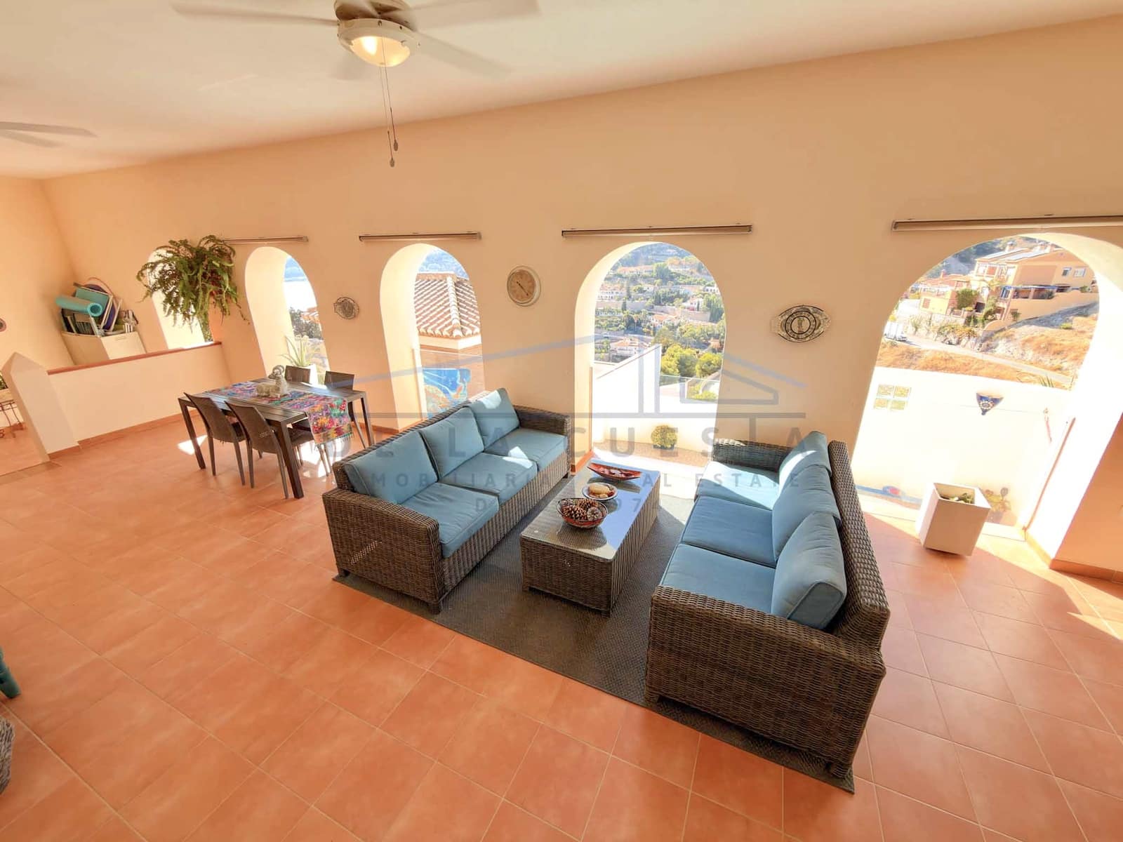 Casa de 3 habitaciones en Almuñécar en venta con piscina garaje - 749.000 € (Ref: 10156819)
