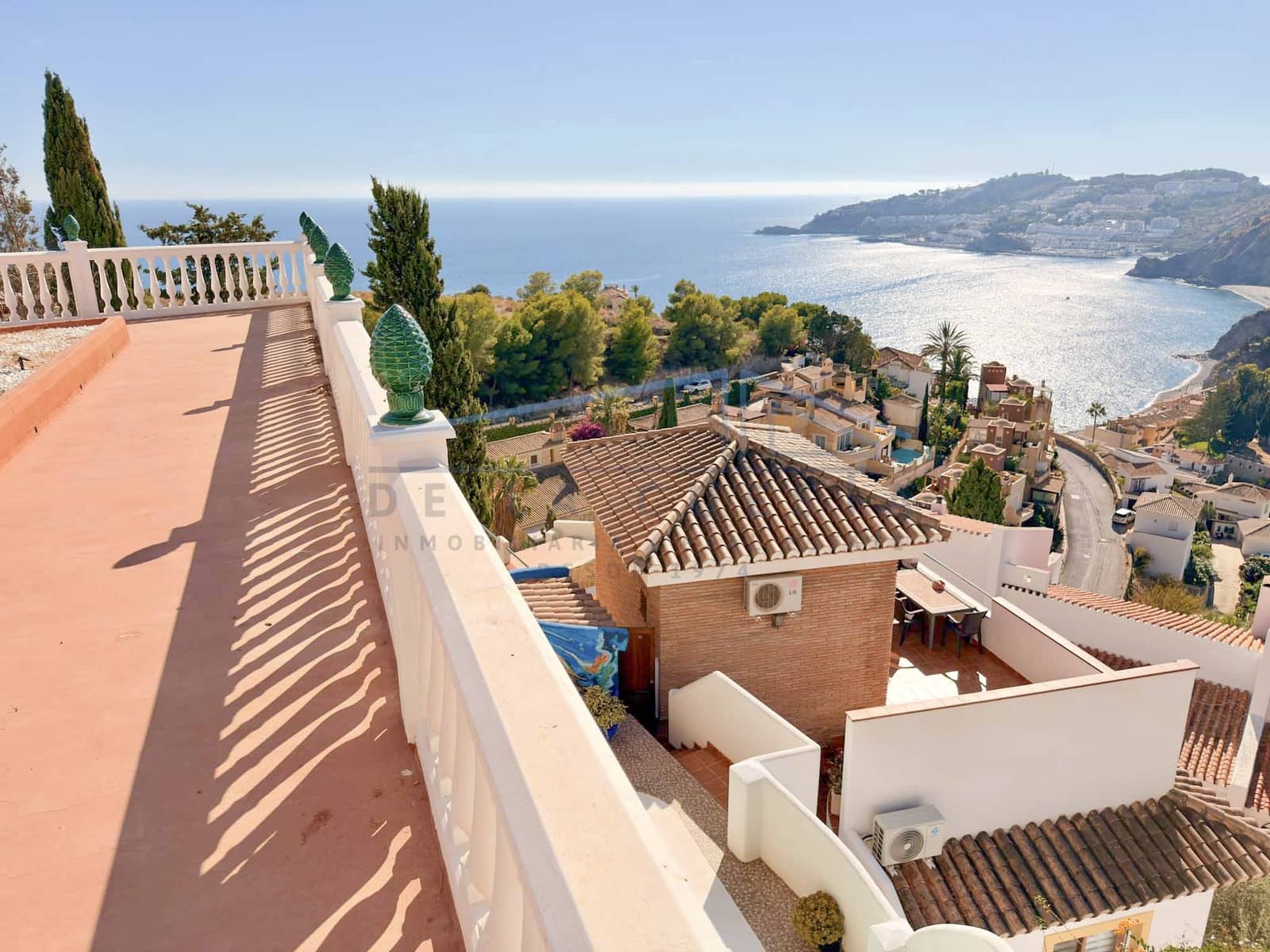 Casa de 3 habitaciones en Almuñécar en venta con piscina garaje - 749.000 € (Ref: 10156819)