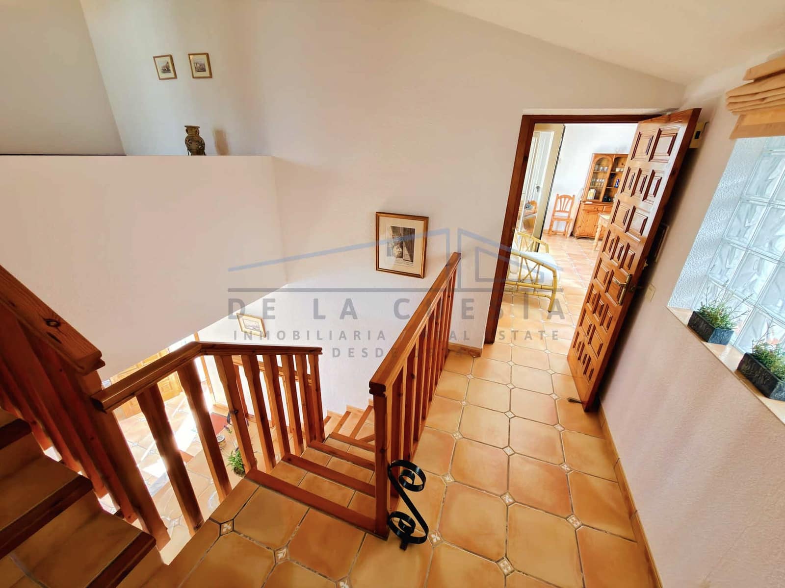 3 bedroom Villa for sale in La Herradura with pool garage - € 780,000 (Ref: 10163670)