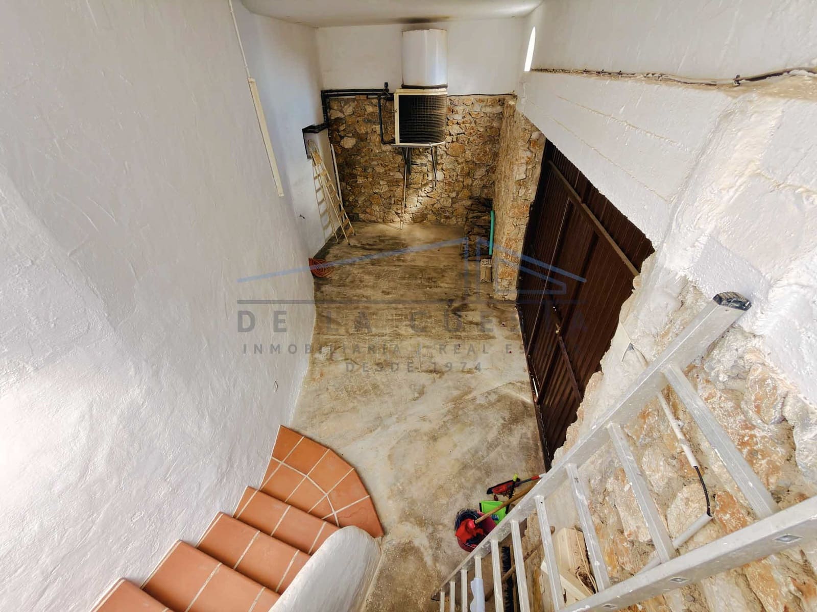 3 bedroom Villa for sale in La Herradura with pool garage - € 780,000 (Ref: 10163670)