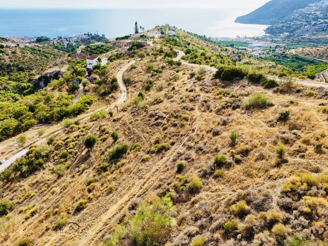 Grunde uden byggetilladelser til salg i La Herradura, Almuñécar - € 150.000 (Ref: 10174197)
