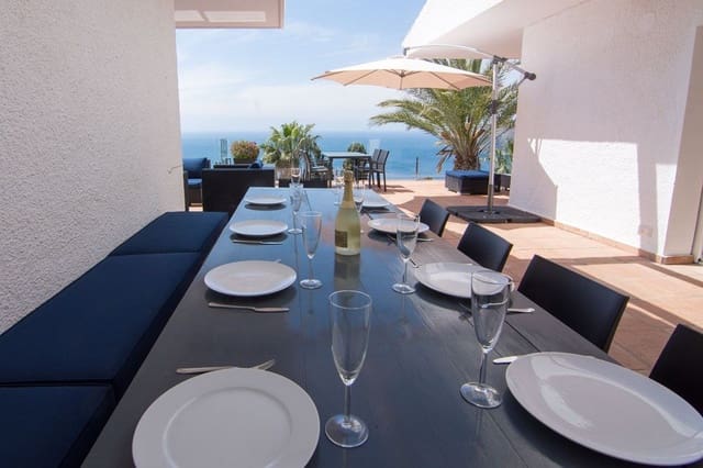6 bedroom Villa for holiday rental in La Herradura, Almuñécar with pool garage - € 2,800 (Ref: 5255995)