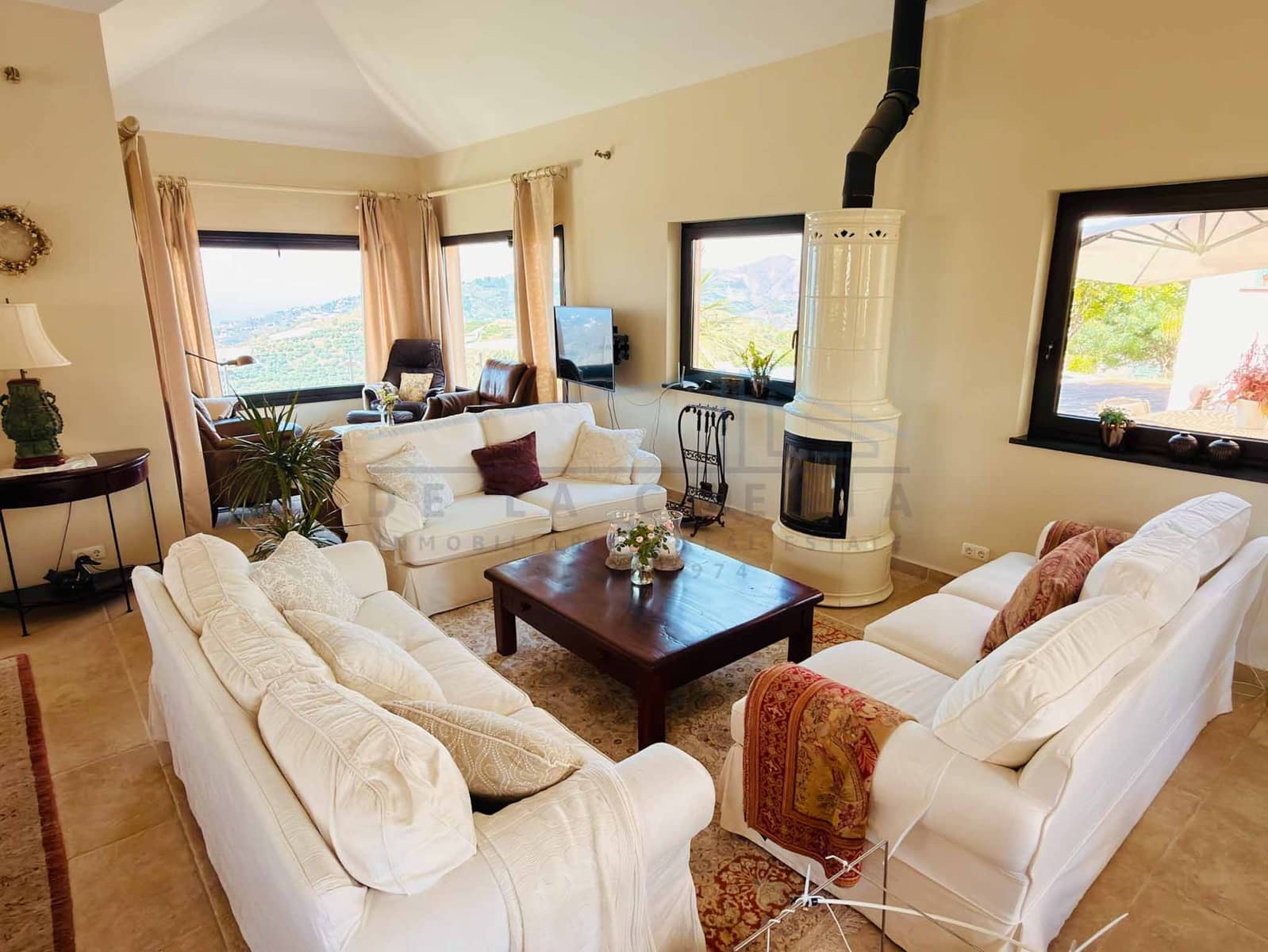 6 slaapkamer Finca/Landhuis te koop in Almunecar met zwembad - € 1.295.000 (Ref: 5698021)