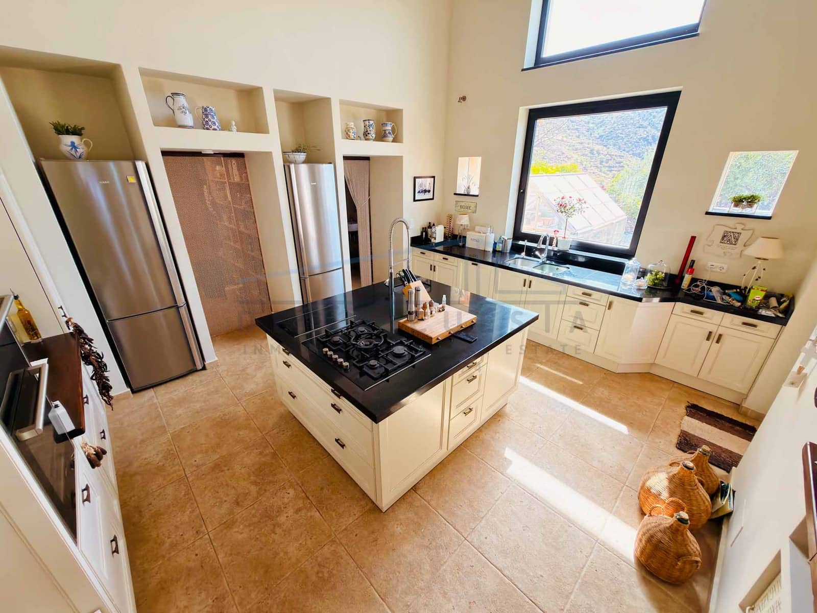 6 slaapkamer Finca/Landhuis te koop in Almunecar met zwembad - € 1.295.000 (Ref: 5698021)