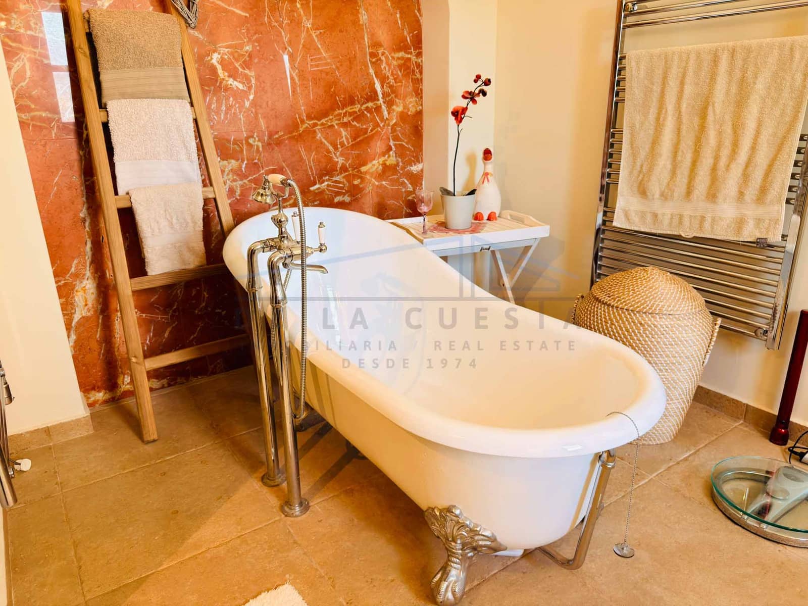 6 slaapkamer Finca/Landhuis te koop in Almunecar met zwembad - € 1.295.000 (Ref: 5698021)
